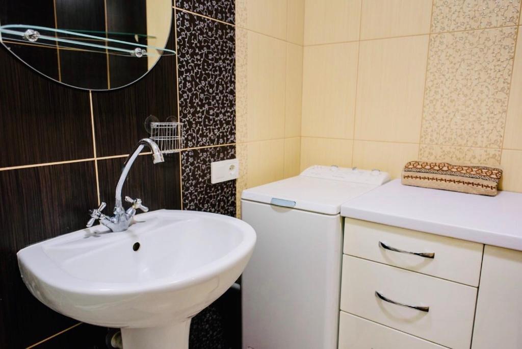 Apartment Rovno Riwne Exterior foto